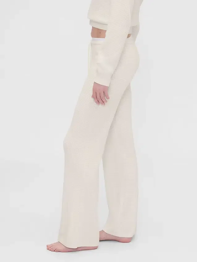 Gap × Summer Fridays Pantalon bootcut en maille gaufrée CashSoft