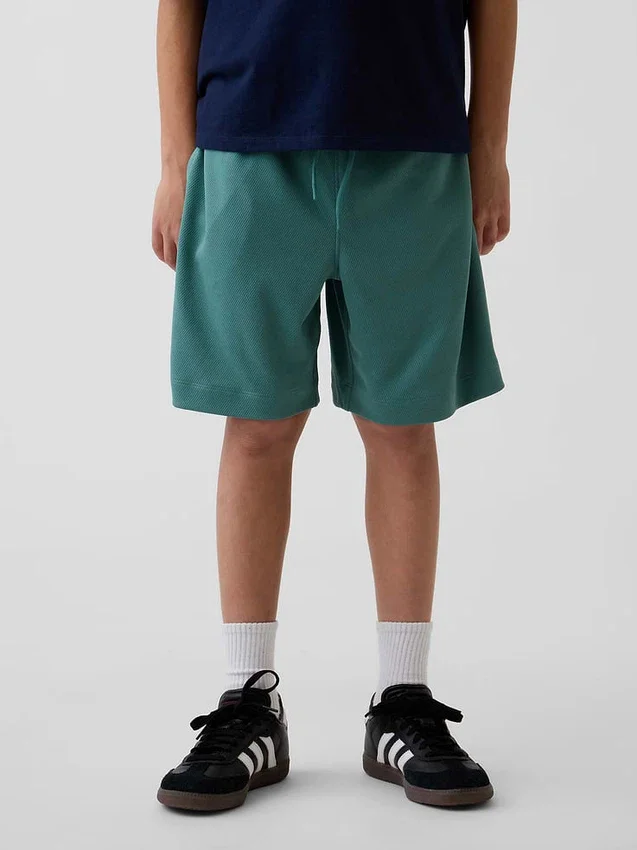 GapFit 6" en maille recyclée pour enfants Short facile à enfiler