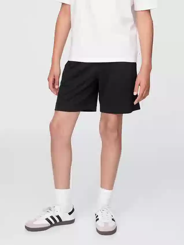 GapFit 6" en maille recyclée pour enfants Short facile à enfiler