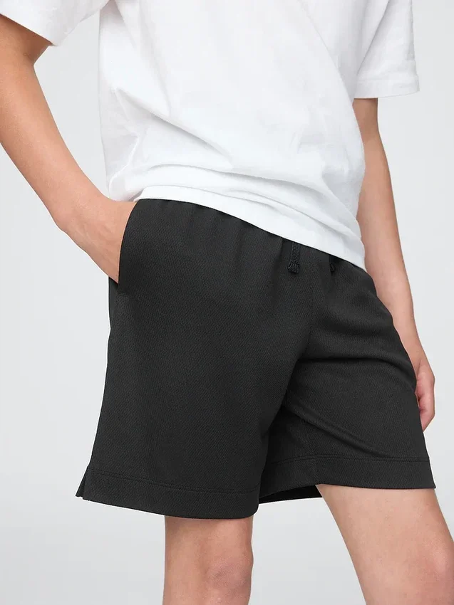 GapFit 6" en maille recyclée pour enfants Short facile à enfiler