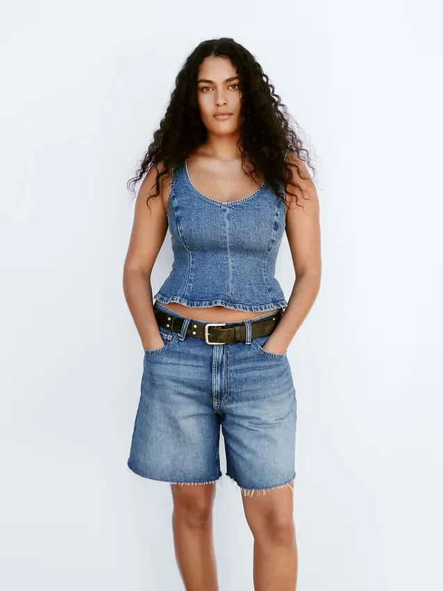 Haut ajusté en denim à basque