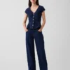 Haut ajusté en denim à manches courtes et bas à basque