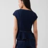Haut ajusté en denim à manches courtes et bas à basque