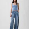 Haut bustier court à œillets