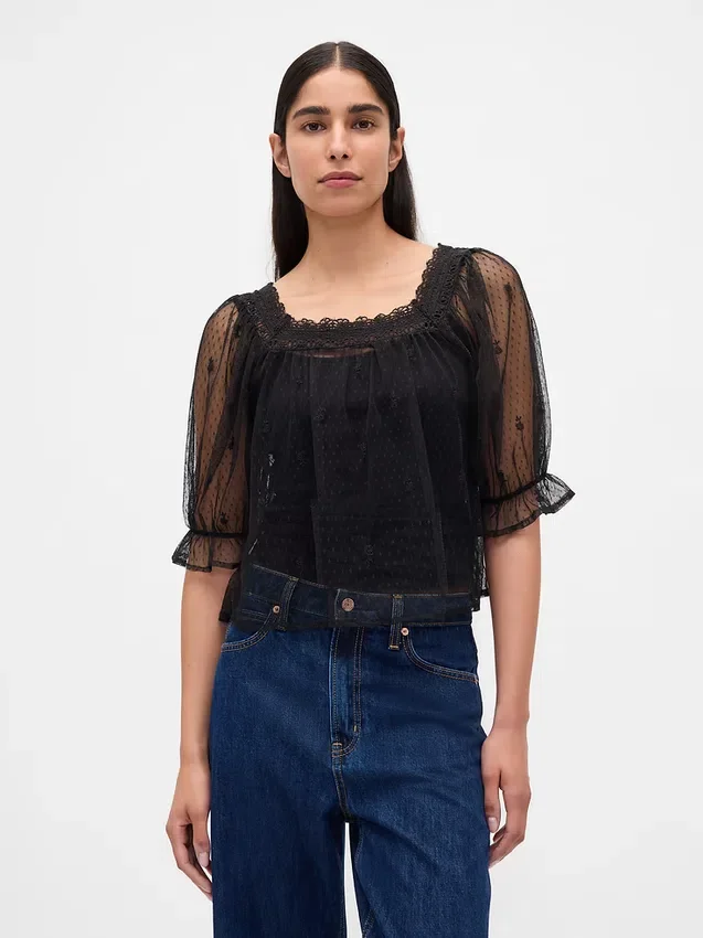Haut en tulle transparent brodé