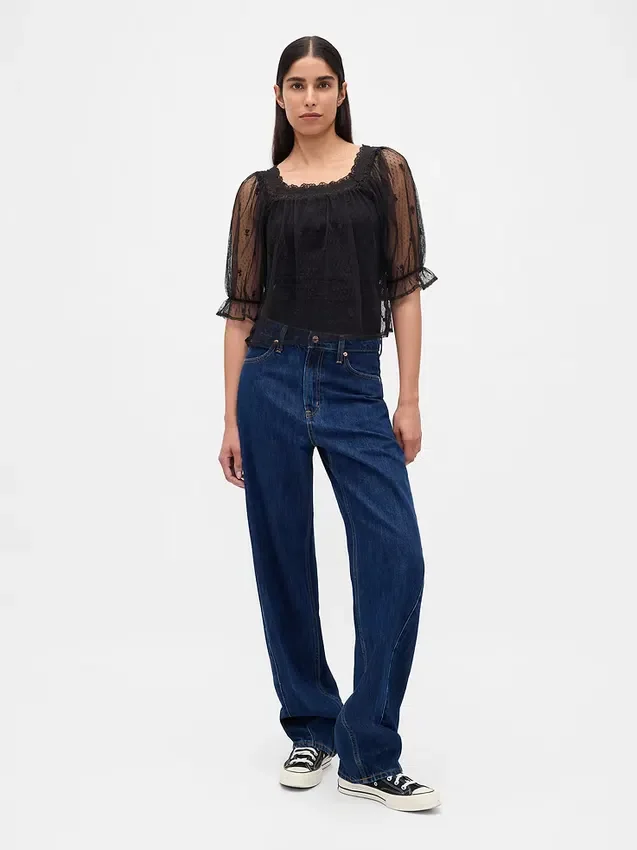 Haut en tulle transparent brodé