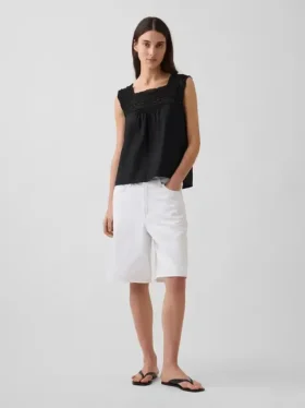 Haut à encolure carrée en crochet et mélange de lin