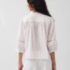 Haut évasé à boutons et bordure en dentelle