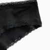 Hipster « cheeky » ultra-doux en coton stretch bio avec bordure en dentelle