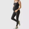 Ingrid et Isabel : combinaison de sport longue noire pour la maternité