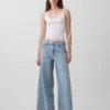 Jean baggy taille moyenne avec ceinture