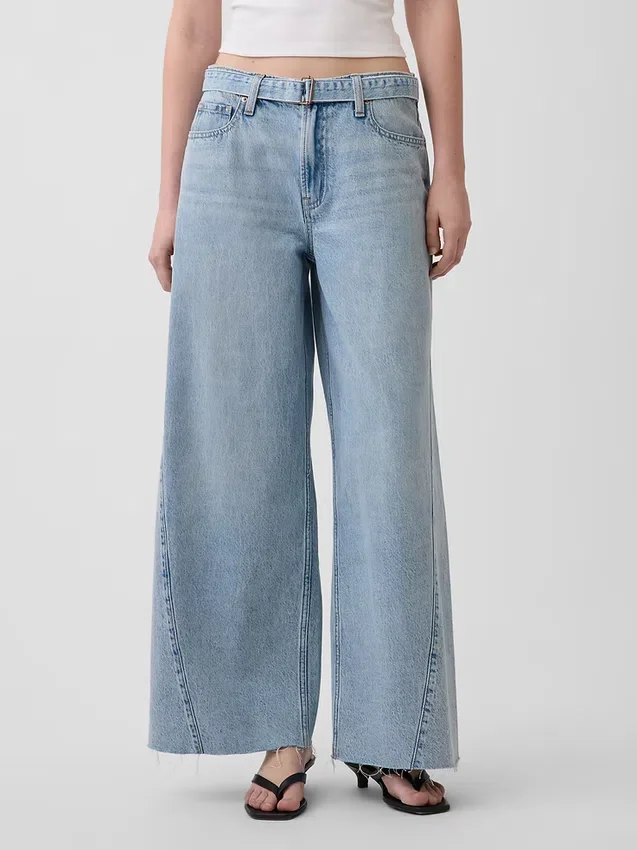 Jean baggy taille moyenne avec ceinture