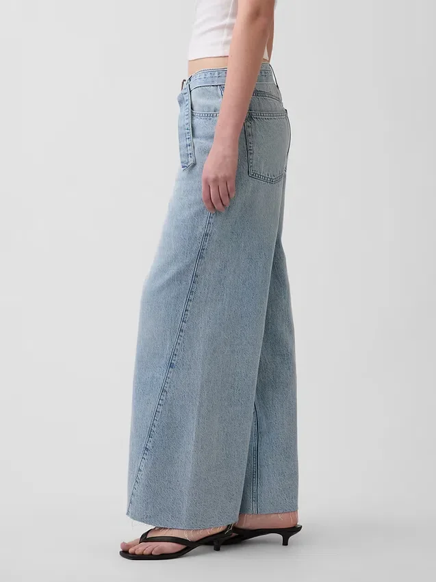 Jean baggy taille moyenne avec ceinture
