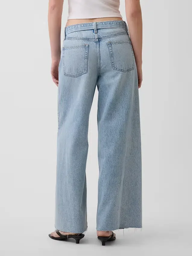 Jean baggy taille moyenne avec ceinture