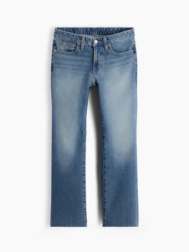 Jean court taille basse, long et ajusté
