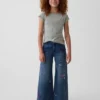 Jeans baggy brodés taille basse pour enfant