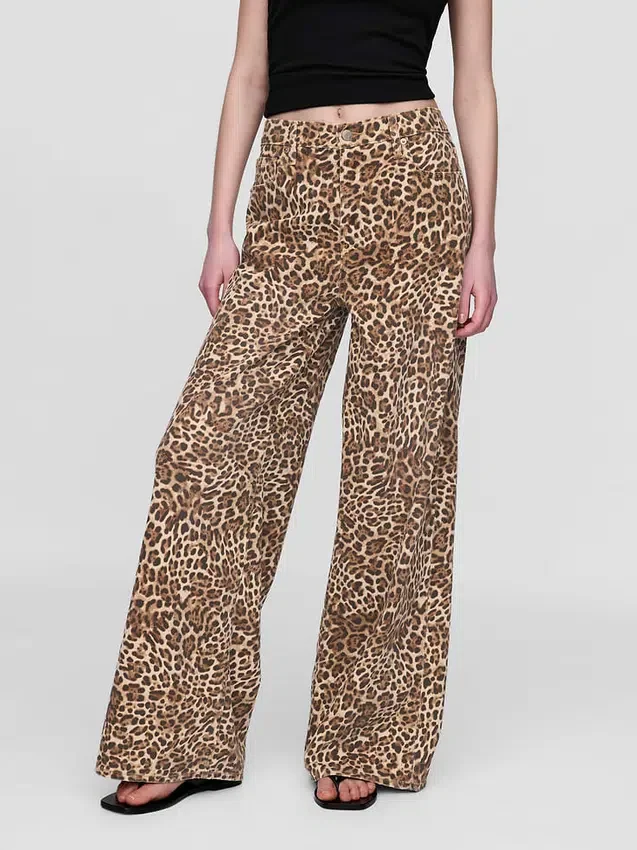 Jeans baggy léopard ultra-doux à taille mi-haute