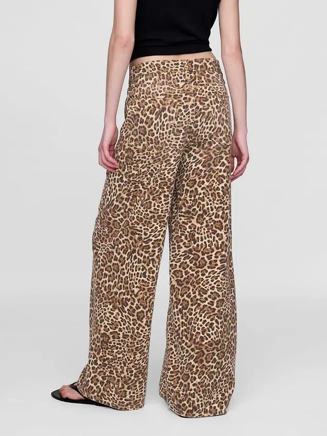 Jeans baggy léopard ultra-doux à taille mi-haute