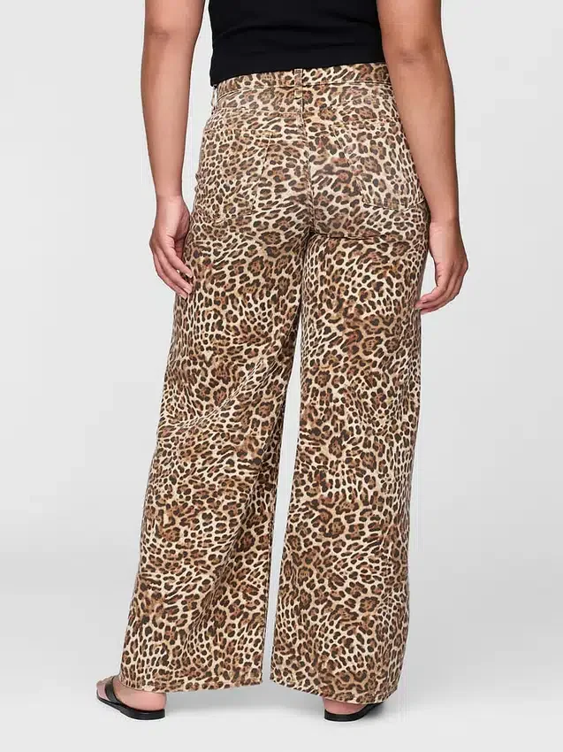 Jeans baggy léopard ultra-doux à taille mi-haute