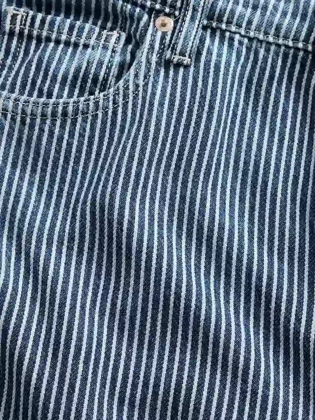 Jeans baggy à rayures en denim ultra-doux, taille mi-haute