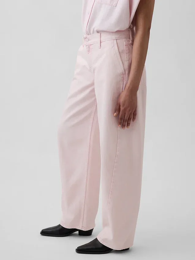 Jeans baggy rose taille basse GAP × Hfr de la collection Nicole Benefield