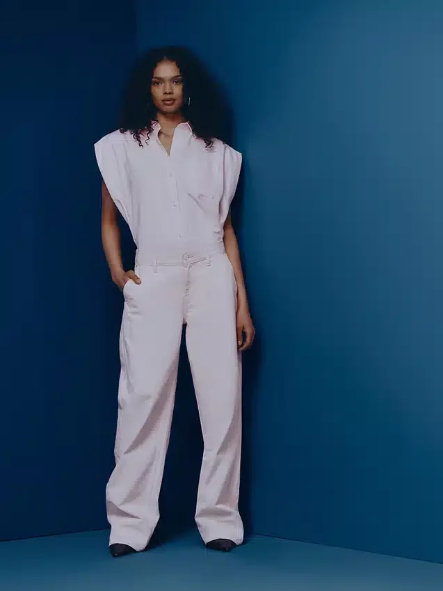 Jeans baggy rose taille basse GAP × Hfr de la collection Nicole Benefield