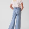 Jeans baggy taille basse à bordure en dentelle pour enfant