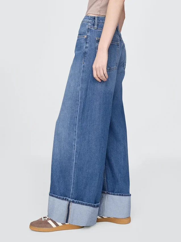 Jeans baggy à taille mi-haute, ultra-doux et à revers