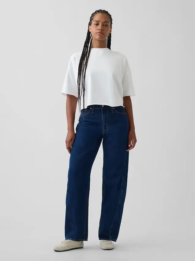 Jeans « Barrel » taille haute pour silhouettes rondes