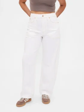 Jeans « Barrel » taille haute pour silhouettes rondes