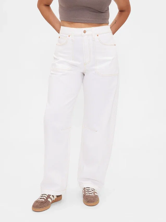 Jeans « Barrel » taille haute pour silhouettes rondes