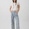 Jeans court décontracté à taille basse