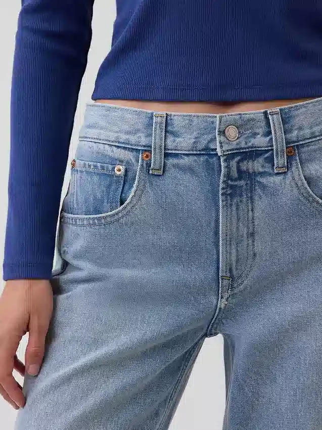 Jeans court décontracté à taille basse