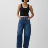 Jeans court à taille haute et coupe « barrel »