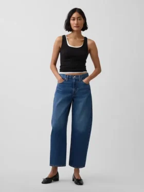 Jeans court à taille haute et coupe « barrel »