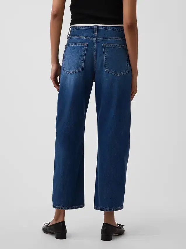 Jeans court à taille haute et coupe « barrel »