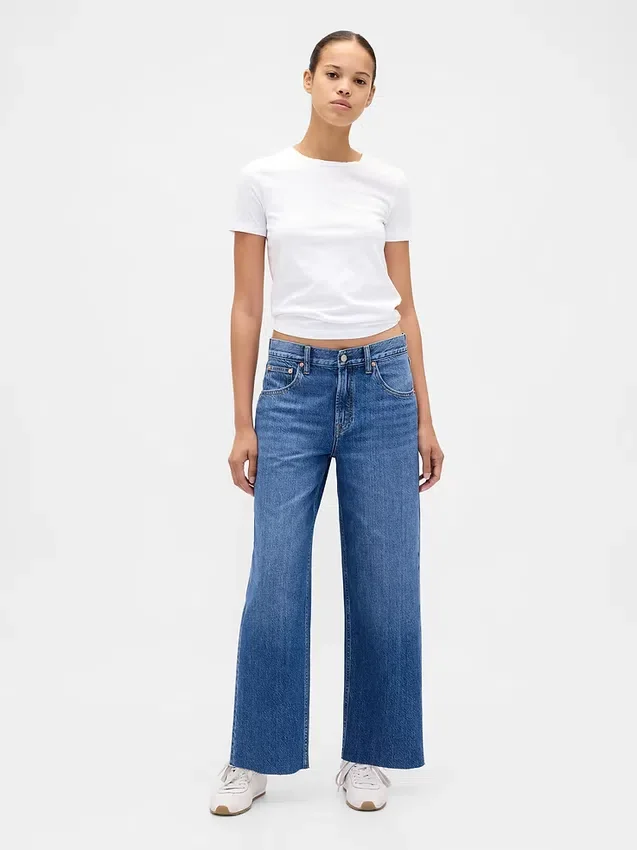 Jeans court, ultra-doux et ample, à taille basse