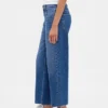 Jeans court, ultra-doux et ample, à taille basse