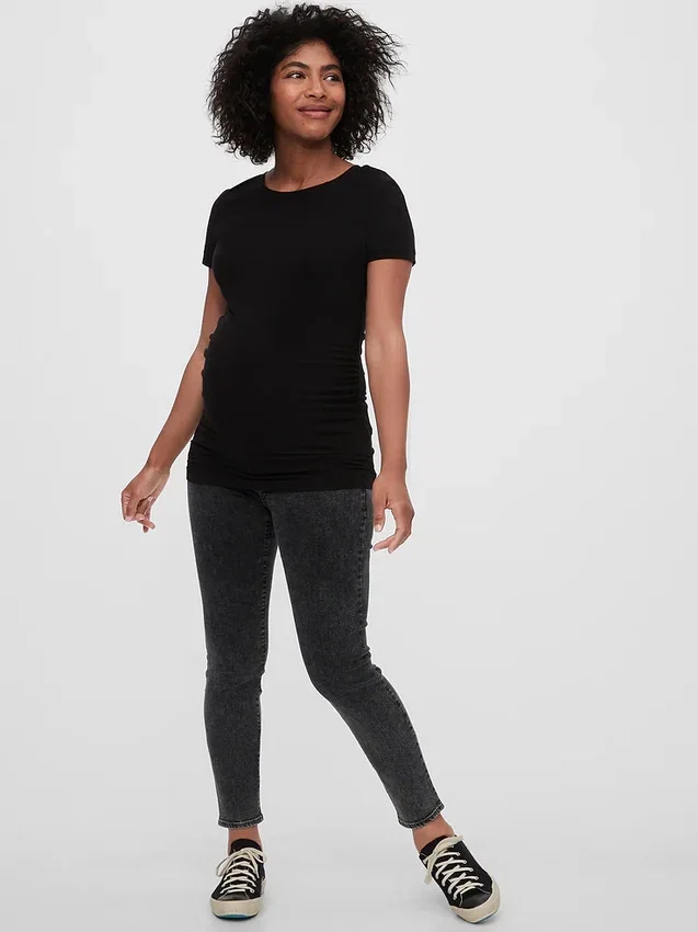 Jeans de maternité à empiècement