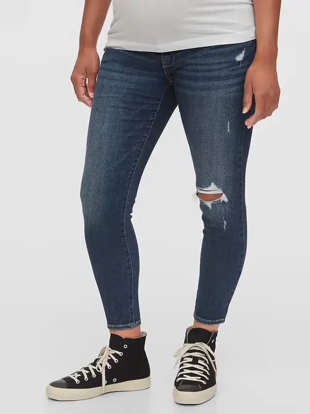 Jeans de maternité à empiècements aux chevilles