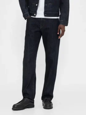 Jeans droit ample en tissu épais