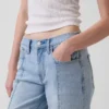Jeans droit décontracté à taille mi-haute et coutures apparentes