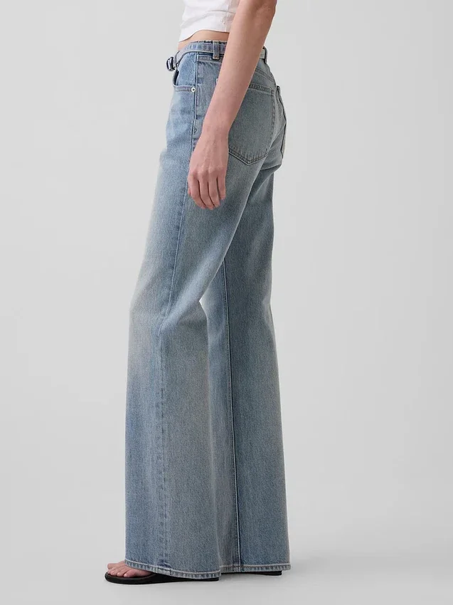 Jeans droit décontracté à taille mi-haute et micro-ceinture