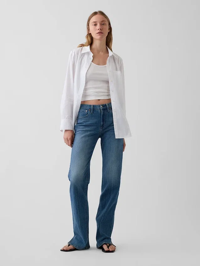 Jeans droit décontracté à taille mi-haute et ourlet fendu
