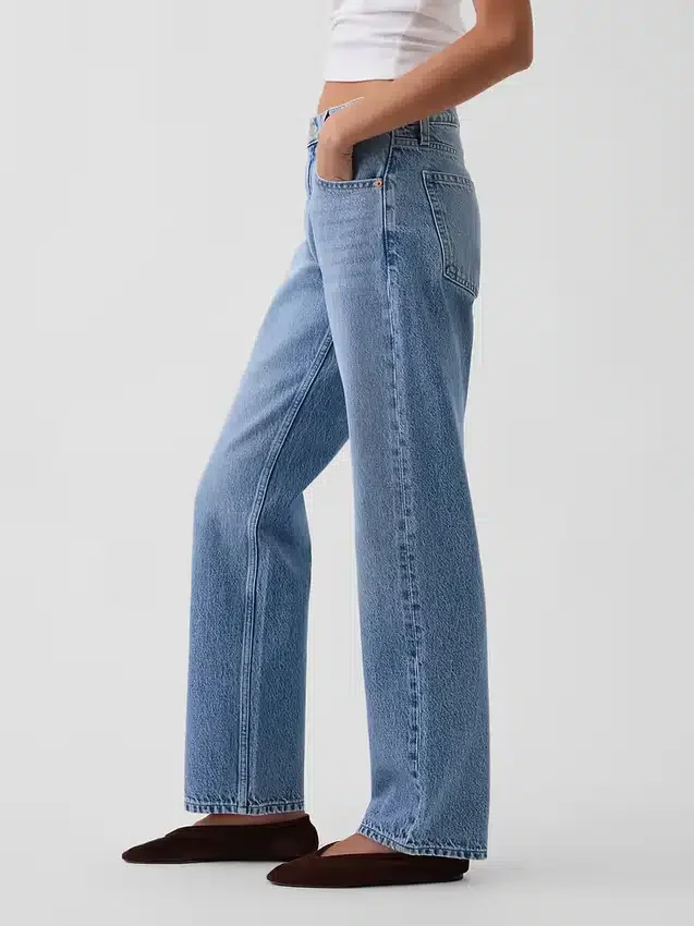 Jeans droit fuselé à taille mi-haute