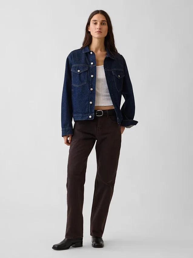 Jeans droit fuselé à taille mi-haute