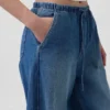 Jeans Easy Barrel à taille haute