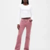 Jeans en velours côtelé taille basse, coupe longue et ajustée