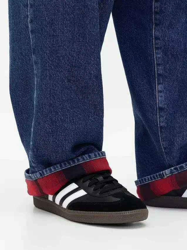 Jeans extra ample doublés de flanelle pour adulte « Stranger Things »