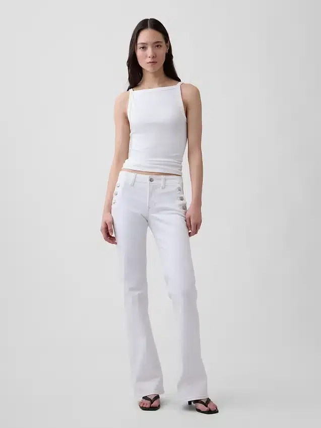 Jeans marin taille basse, long et ajusté